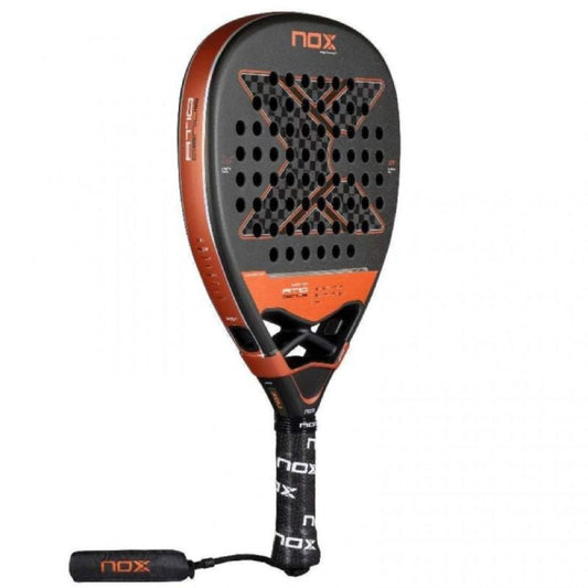 Pala de Pádel NoxSport AT10 Luxury Genius Attack 12K 2025 (Agustin Tapia)